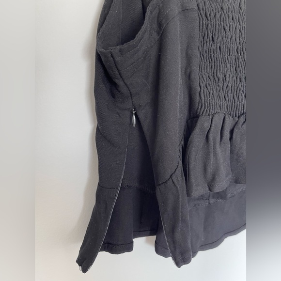 Forever 21 black crop peplum tank top - Picture 4 of 4